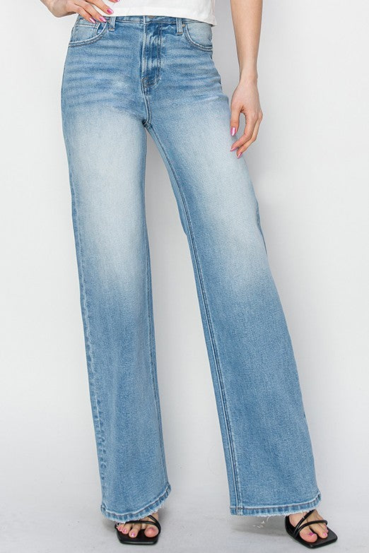 High Rise Straight Jeans - Medium
