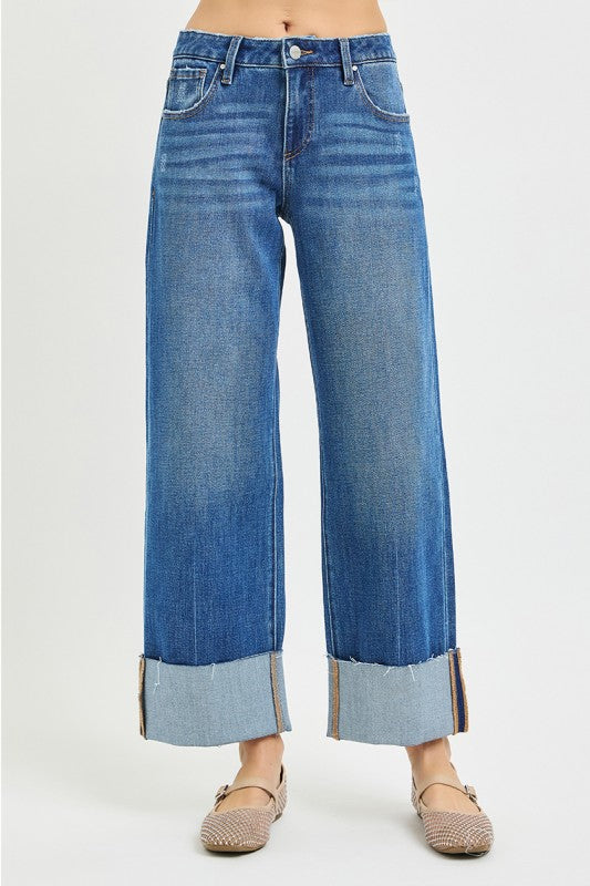 Stretchy Mid Rise Cropped Straight With Cuffed Hem